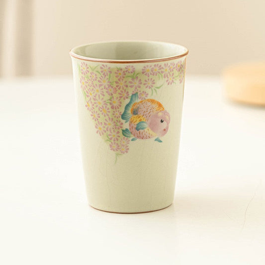 daisy-goldfish-porcelain-keepsake-cup-02_e0fb0513-8d4c-4930-9858-0a98e8f094b2.jpg